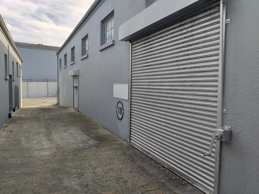 To Let Commercial Property for Rent in Maitland Western Cape